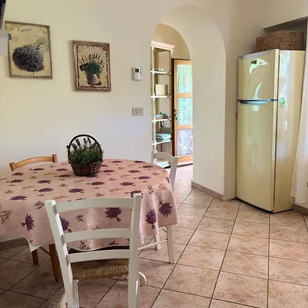 Casa Perla E Conchiglia קאפוליברי