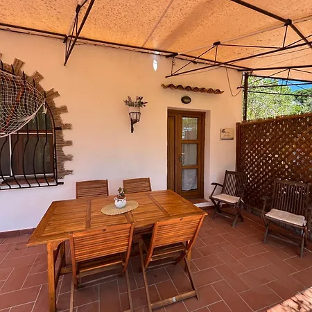 Casa Perla E Conchiglia * Porto Azzurro