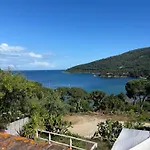 Casa Perla E Conchiglia 卡波利韦里